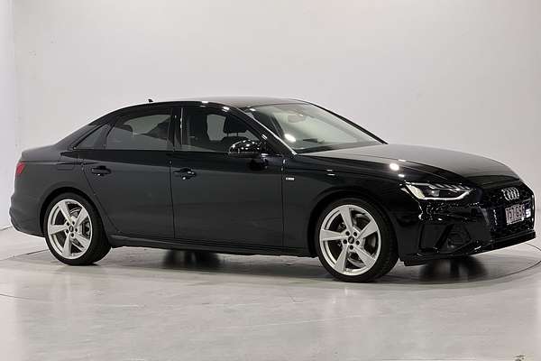 2022 Audi A4 35 TFSI S line B9