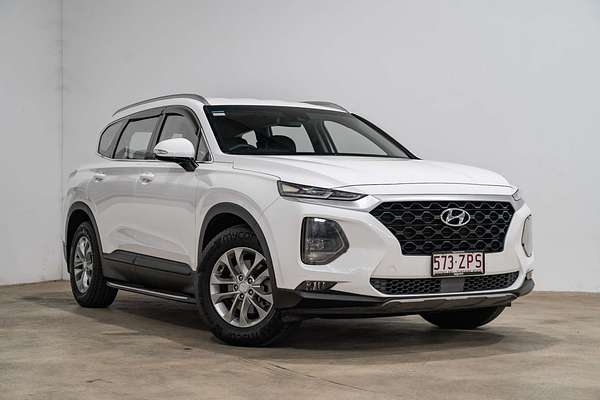 2019 Hyundai Santa Fe Active TM.2