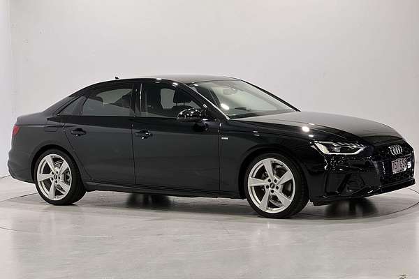 2022 Audi A4 35 TFSI S line B9