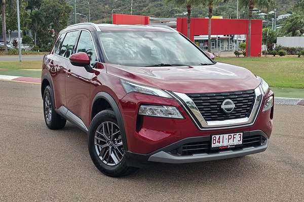 2025 Nissan X-TRAIL ST T33