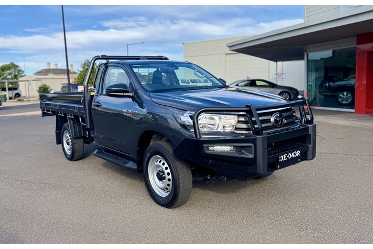 2024 Toyota Hilux SR GUN126R