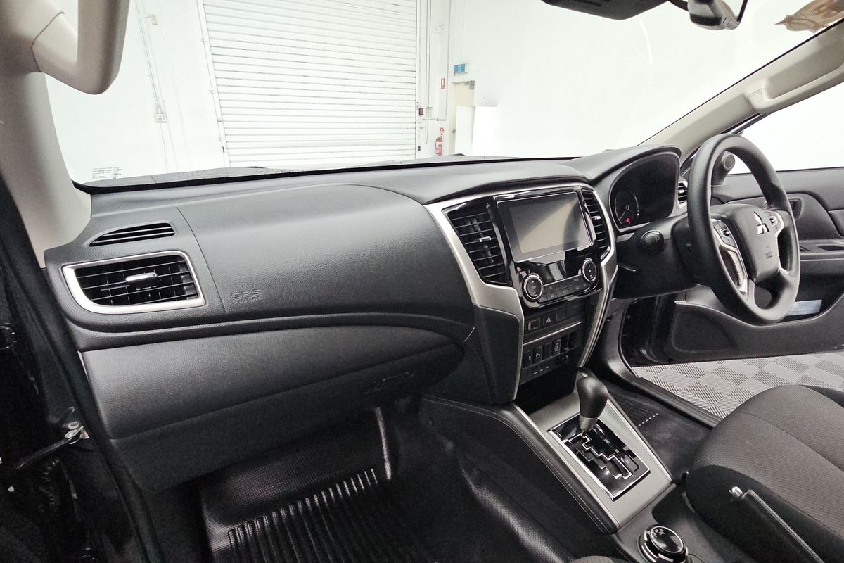 2021 Mitsubishi Triton GLX+ MR 4X4