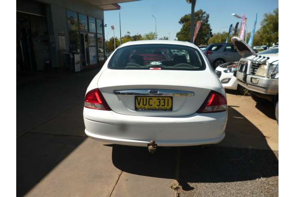 2000 Ford Fairmont AU11
