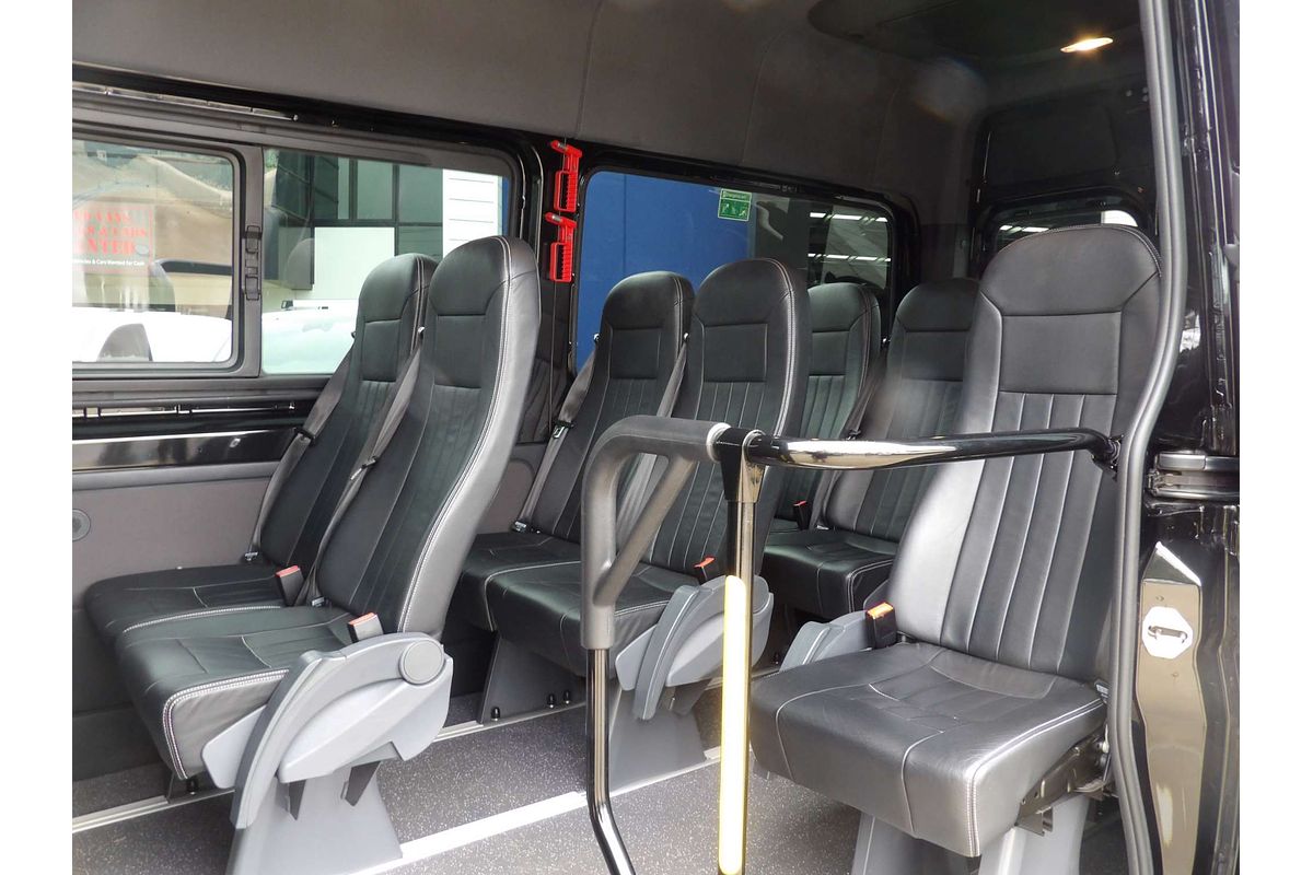 2024 Mercedes-Benz Sprinter 415 Transfer VS30 MWB Low Roof