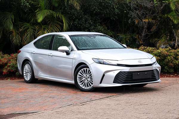 2025 Toyota Camry Ascent AXVH80R