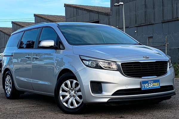 2017 Kia Carnival S YP