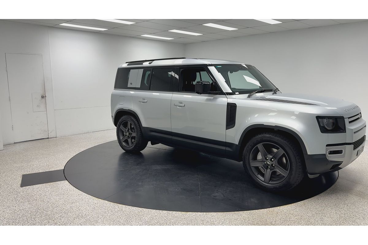 2023 Land Rover Defender 110 D300 SE L663