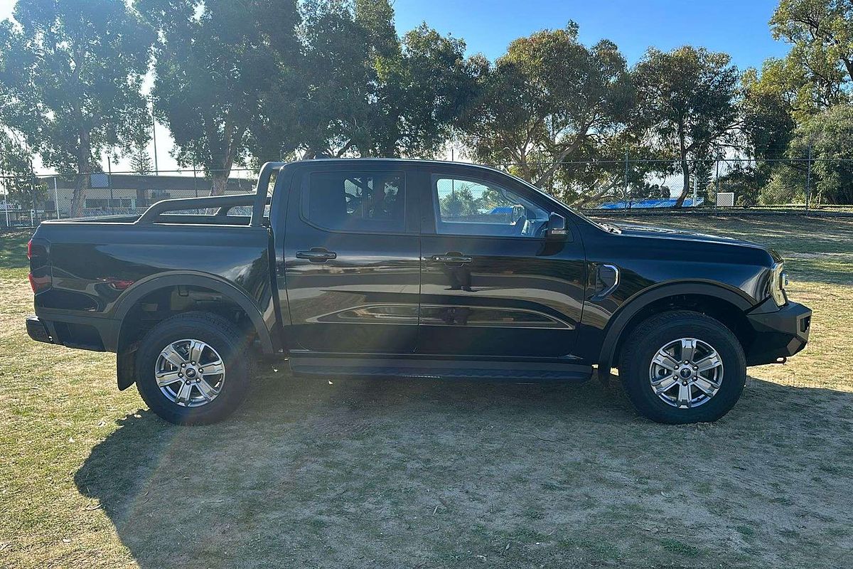 2024 Ford Ranger XLT 4X4 2.0L