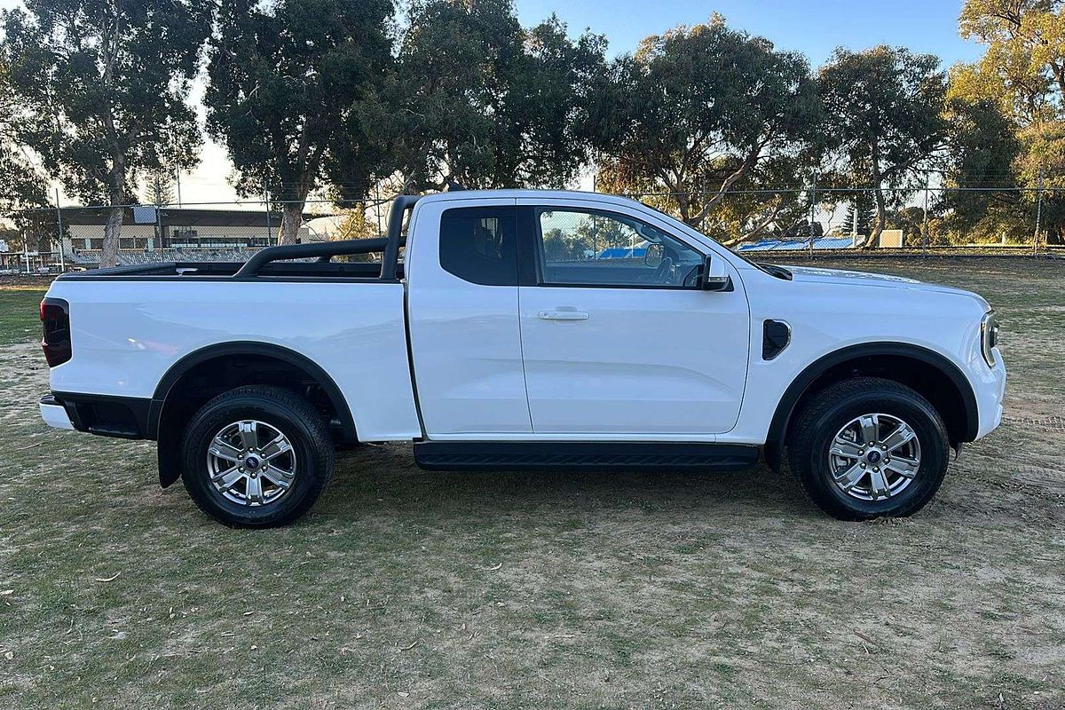 2024 Ford Ranger XLT 4X4 2.0L