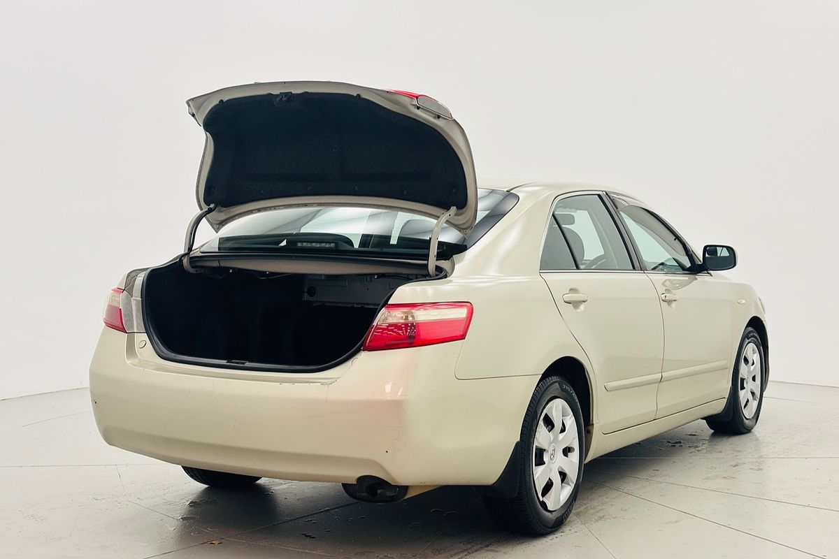 Camry L4 Altise 2.4L Petrol Automatic Sedan