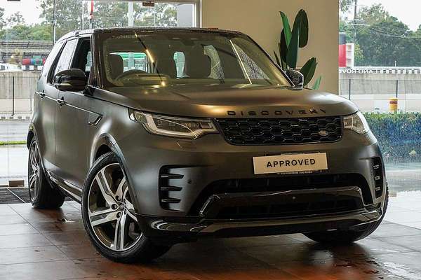 2023 Land Rover Discovery D300 Dynamic SE Series 5