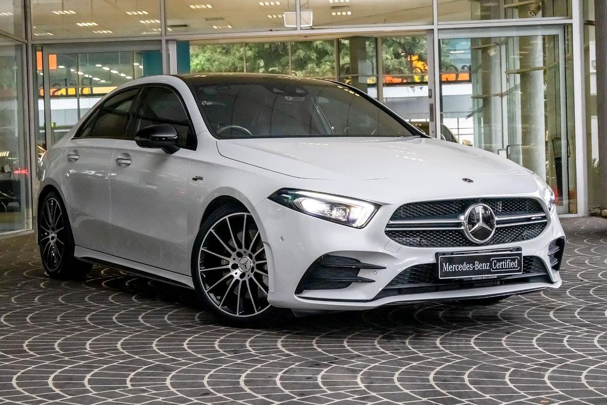 V177 801+051MY A35 AMG SED 4dr SSD 7sp 2.0T V177 801+051MY A35 AMG SED 4dr SSD 7sp 2.0T