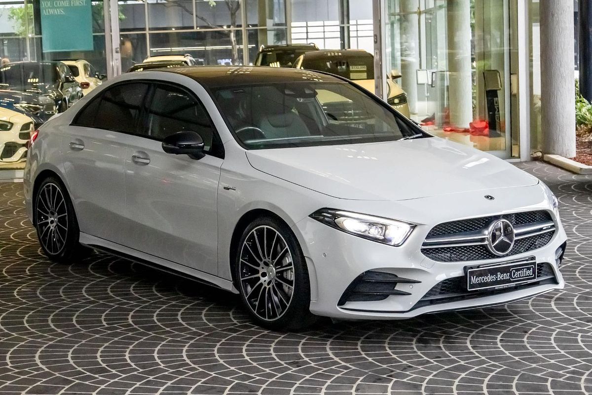 V177 801+051MY A35 AMG SED 4dr SSD 7sp 2.0T V177 801+051MY A35 AMG SED 4dr SSD 7sp 2.0T