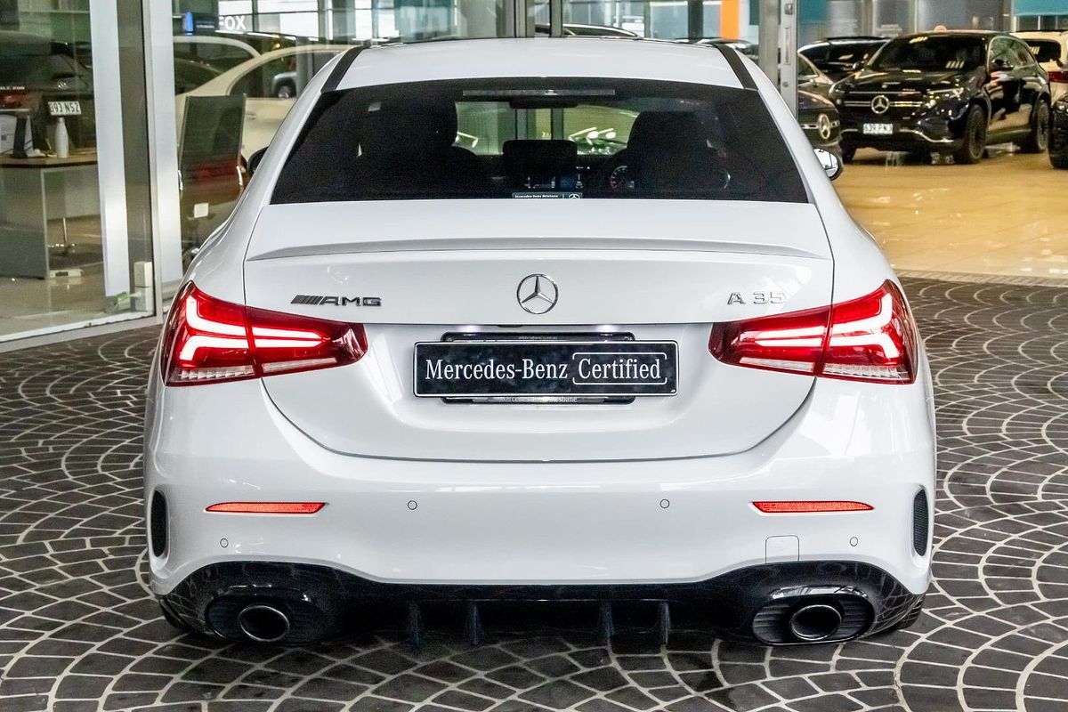 V177 801+051MY A35 AMG SED 4dr SSD 7sp 2.0T V177 801+051MY A35 AMG SED 4dr SSD 7sp 2.0T