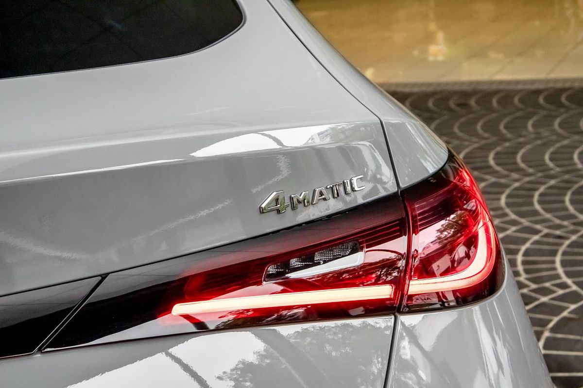 C254 806+056MY GLC300 CPE 9G 9 sp 2.0T/17kW