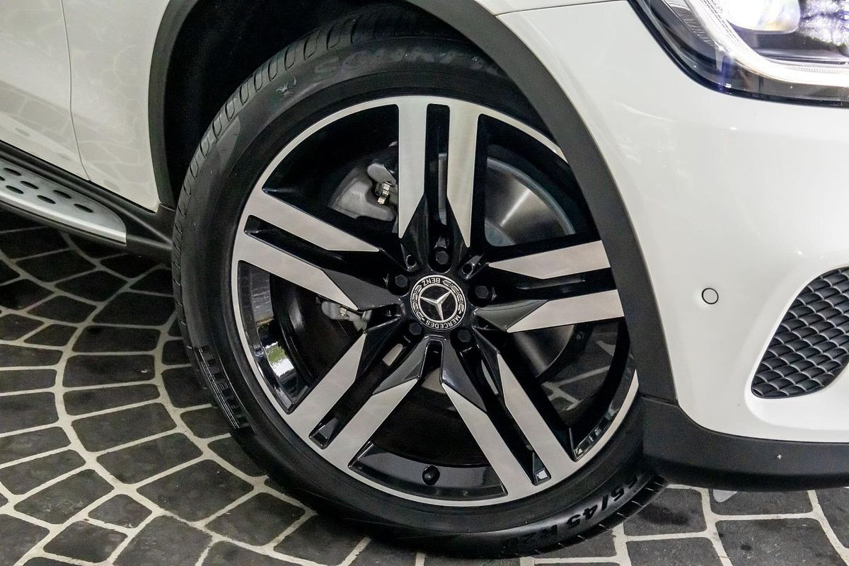 X253 802MY GLC300 WAG 5dr 9G 9 sp 2.0T