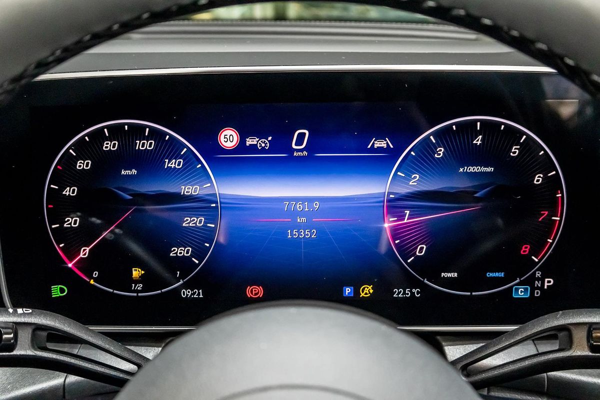 X254 805+055MY GLC300 WAG 9G 9 sp 2.0T/17kW