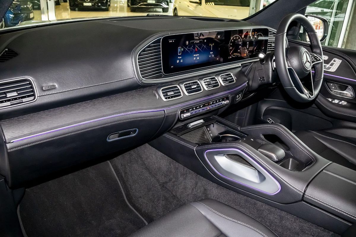 V167 805+055MY GLE300 d Editio n 7 WAG 9G 9sp