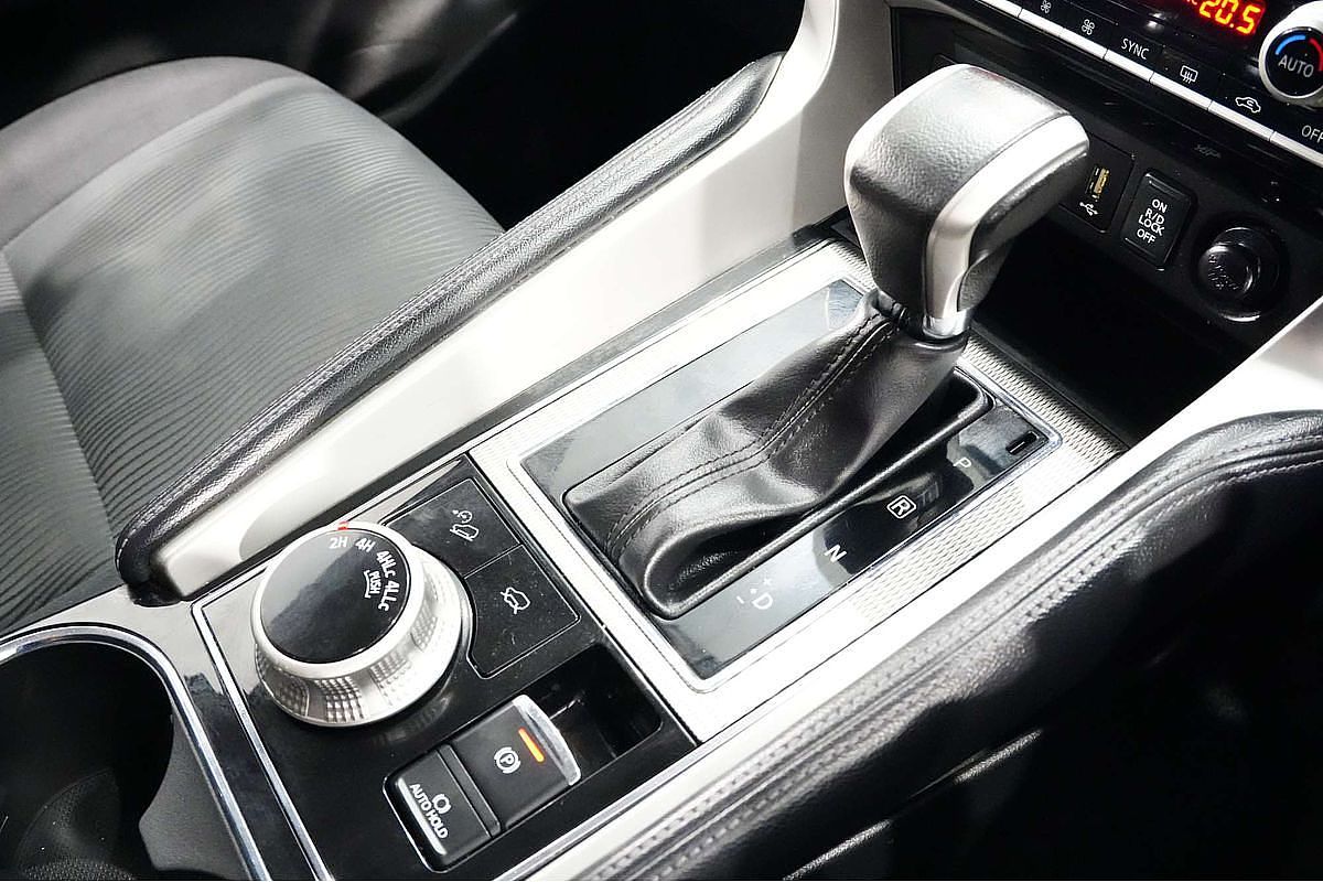 2021 Mitsubishi Pajero Sport GLS QF