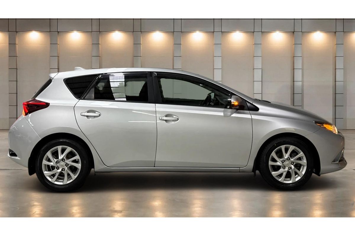 2017 Toyota Corolla Ascent Sport ZRE182R