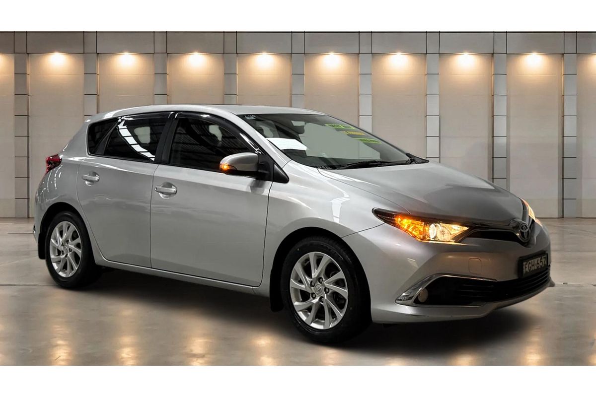 2017 Toyota Corolla Ascent Sport ZRE182R