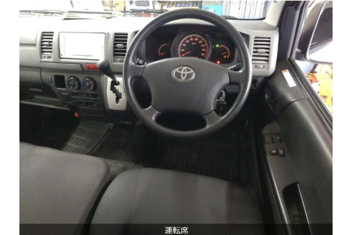 2012 Toyota Hiace 4WD