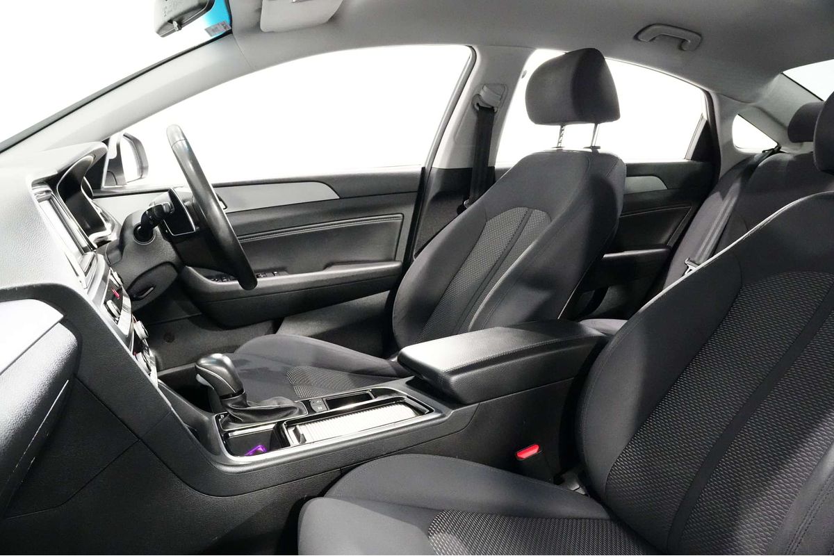 2018 Hyundai Sonata Active LF4