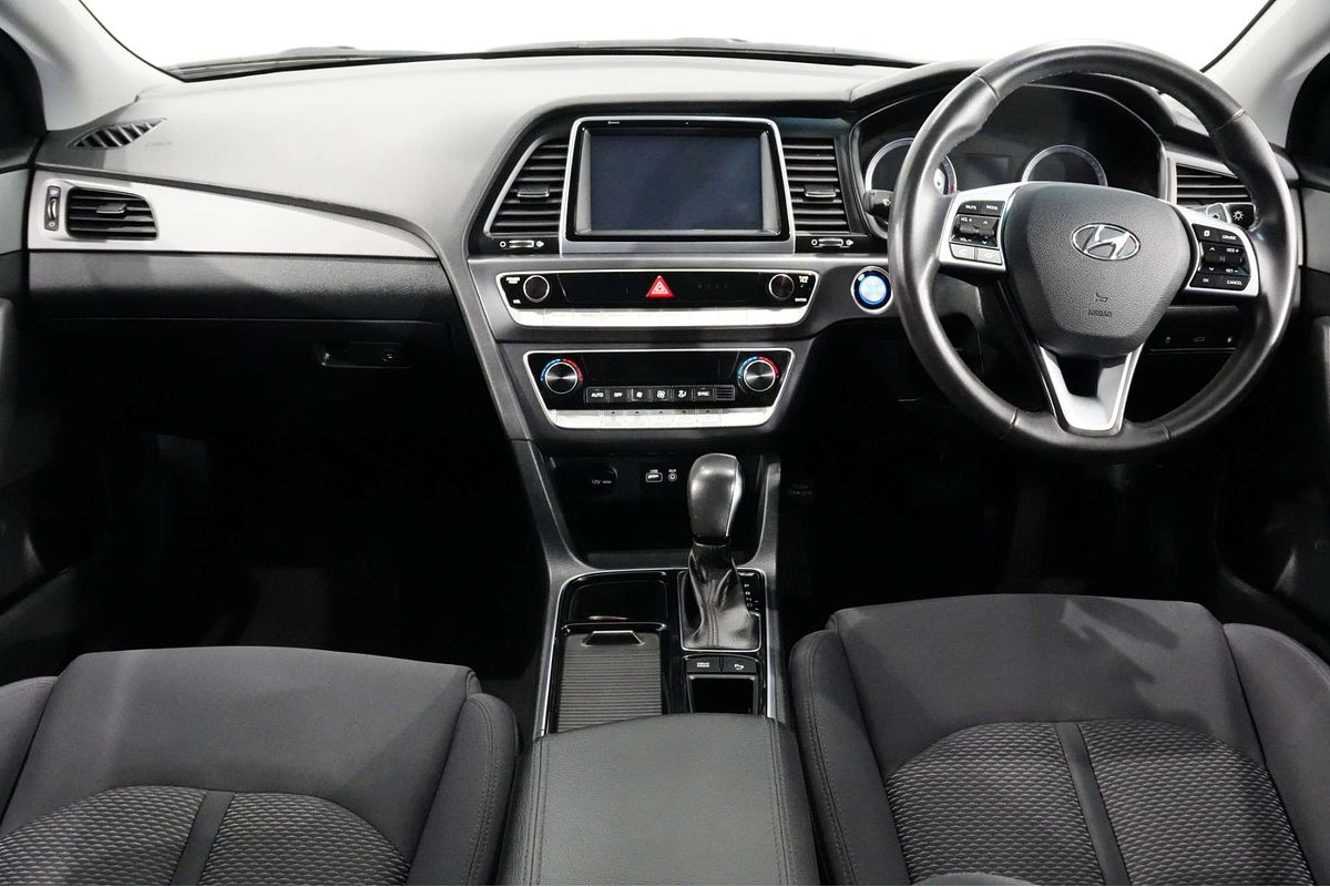 2018 Hyundai Sonata Active LF4