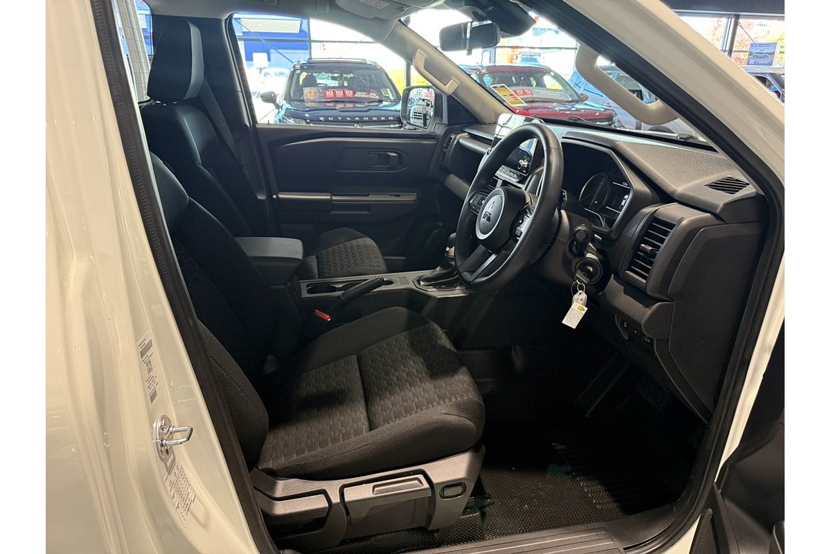 2026 Mitsubishi MV Triton GLX 2.4L D 6AT 4X2 SC CC