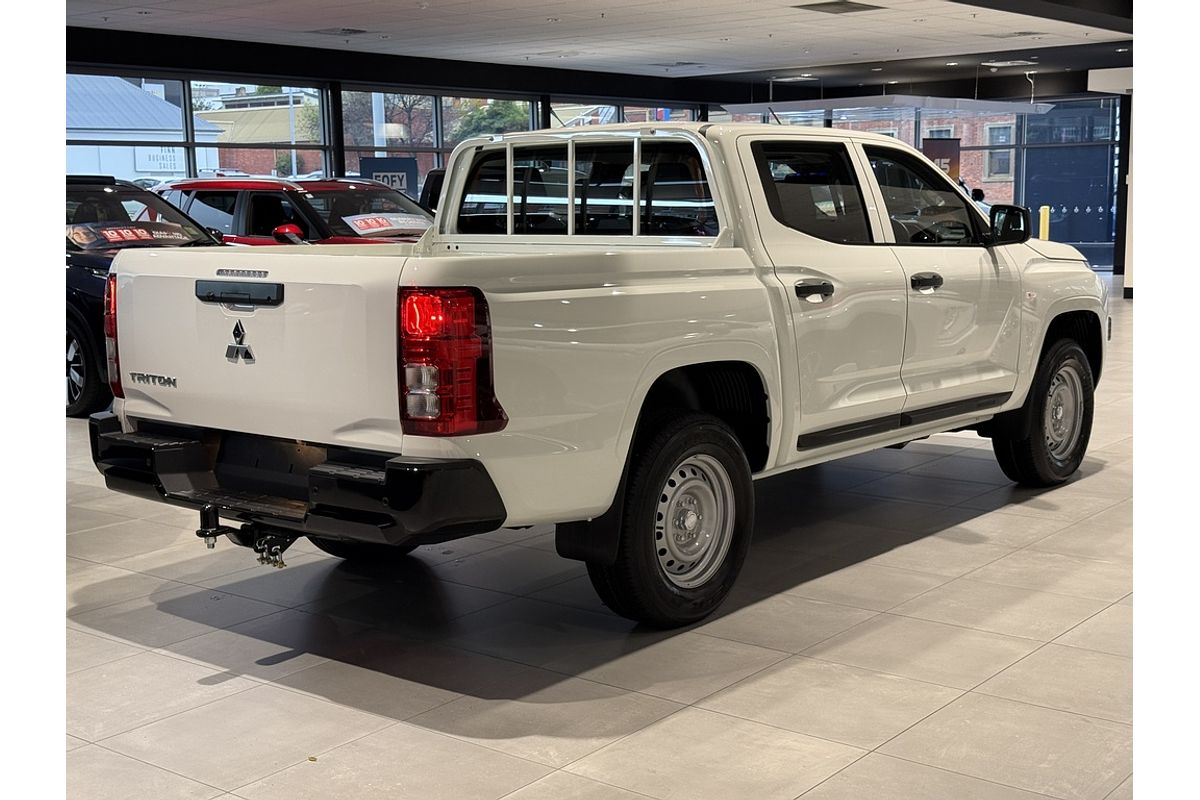 2026 Mitsubishi MV Triton GLX 2.4L D 6A/T 4X2 DC PU