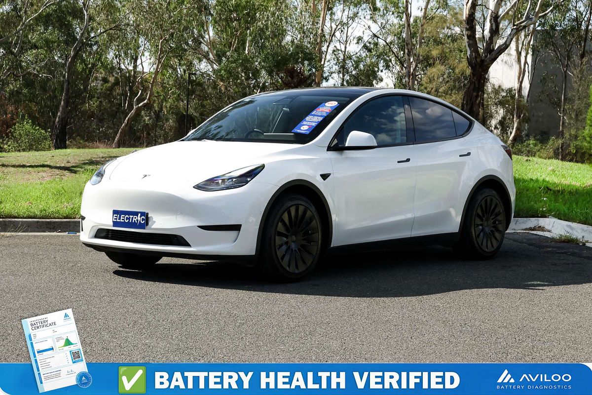 2023 Tesla Model Y Rear-Wheel Drive