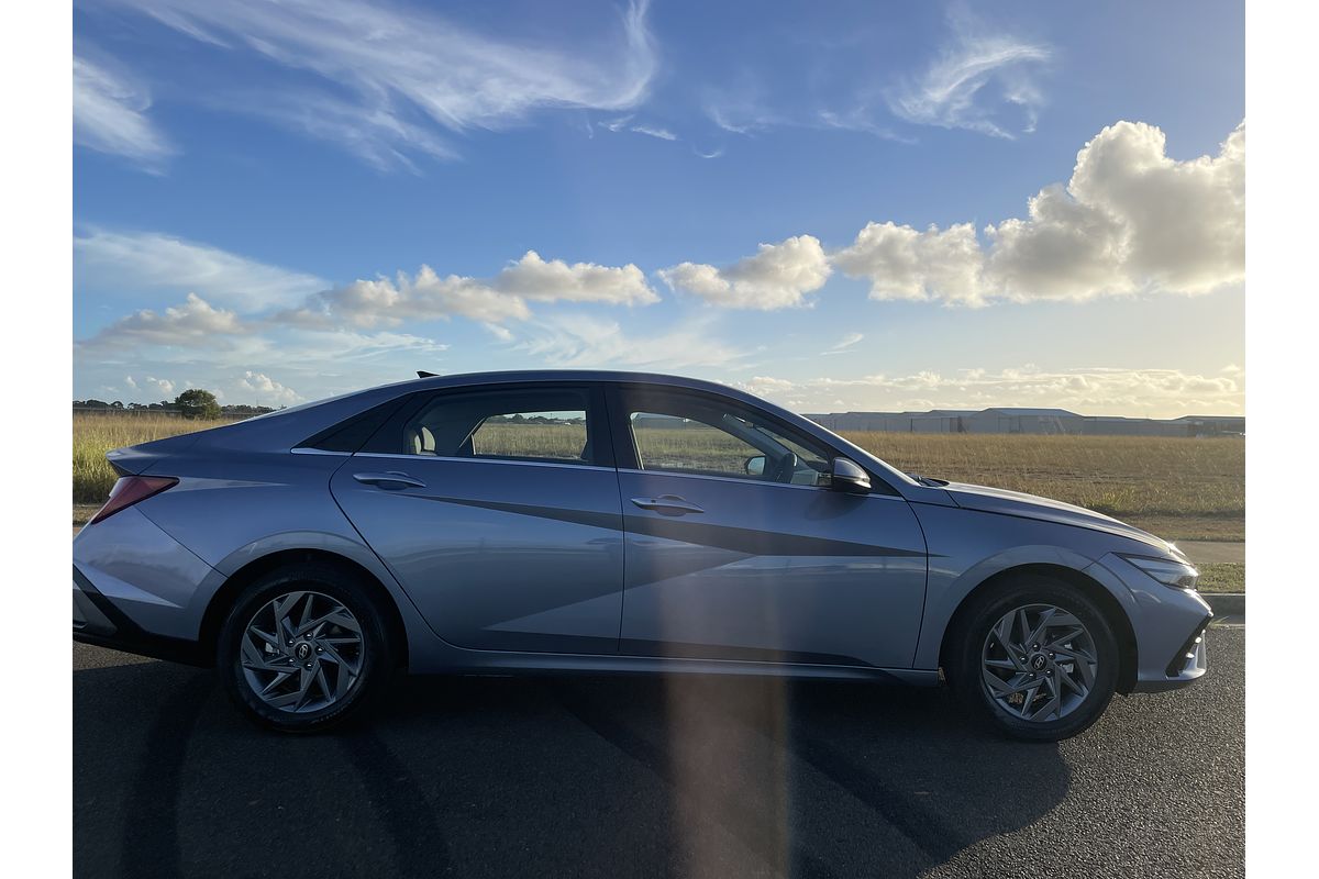 2026 Hyundai i30 Elite Hybrid CN7.V4