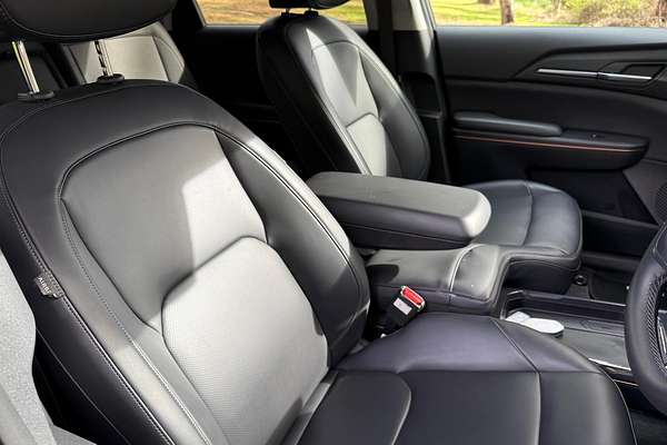 2024 Kia EV5 Earth OVc thumb-12