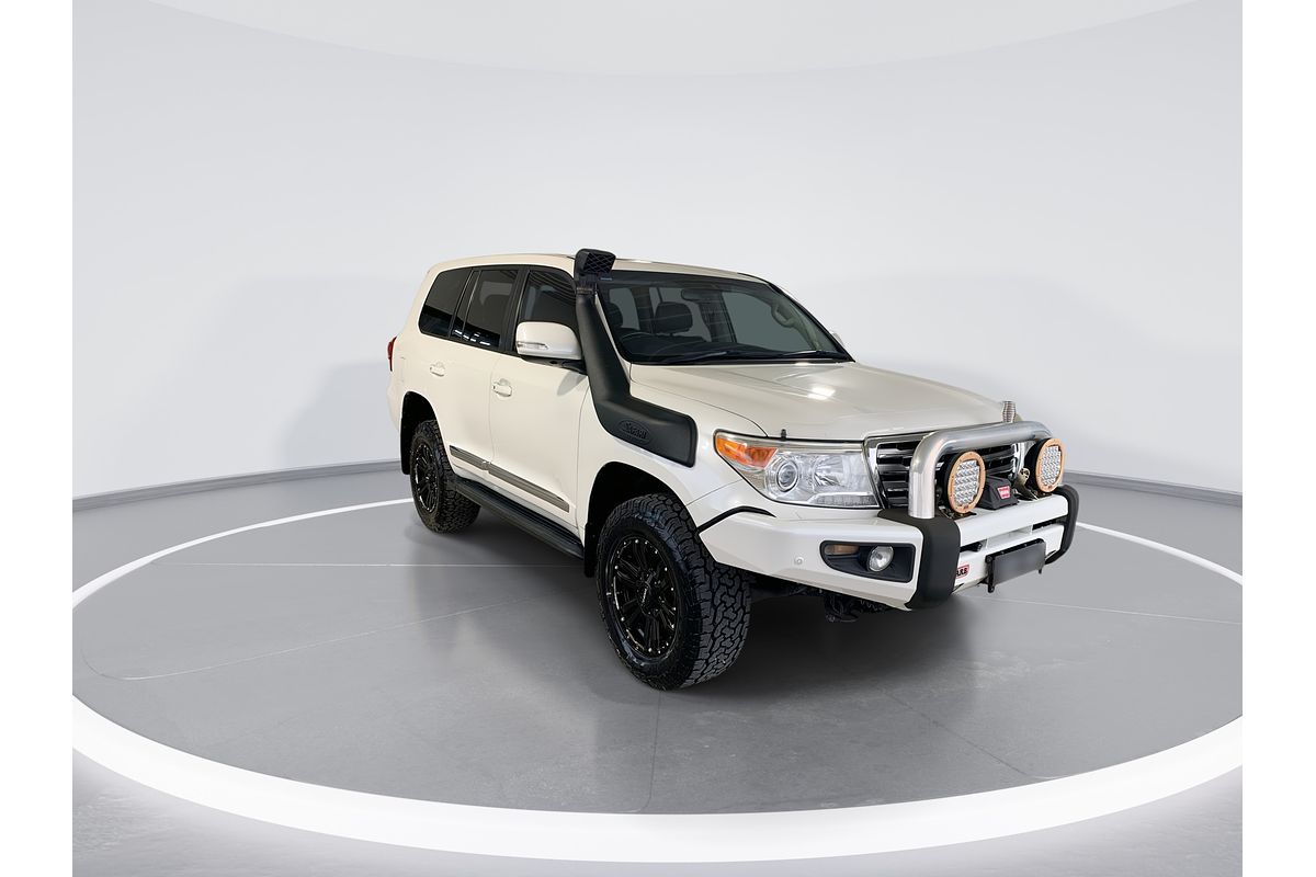 2013 Toyota Landcruiser Sahara VDJ200R