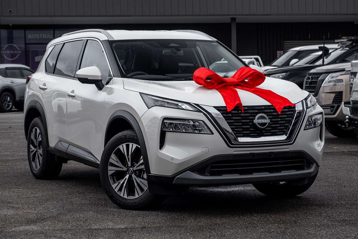 2025 Nissan X-TRAIL ST-L T33