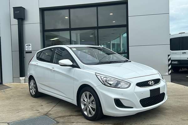 2019 Hyundai Accent Sport RB6