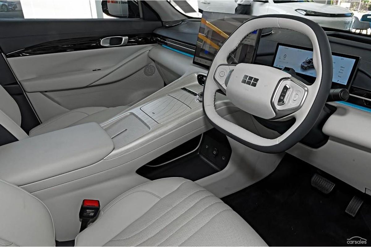 2026 Geely Starray EM-i Inspire P145