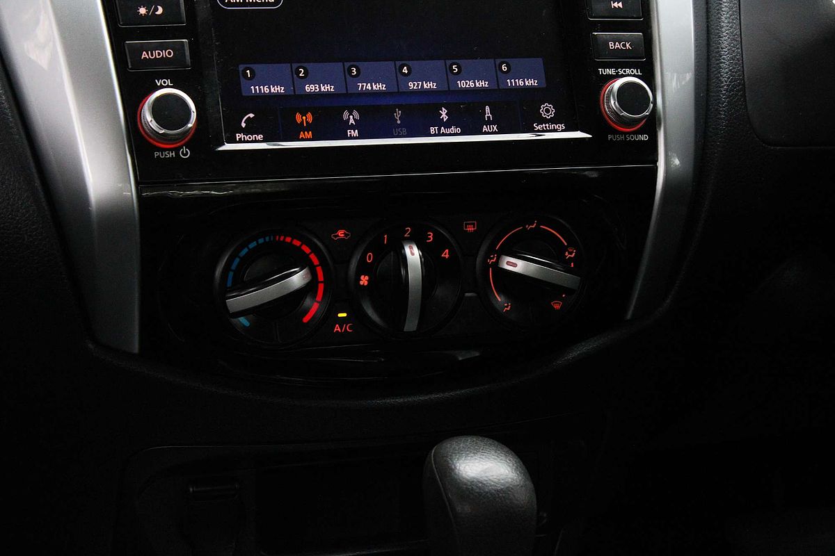 2021 Nissan Navara SL D23 Rear Wheel Drive