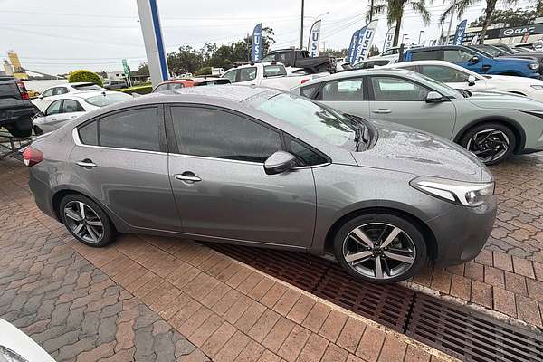2017 Kia Cerato Sport+ YD