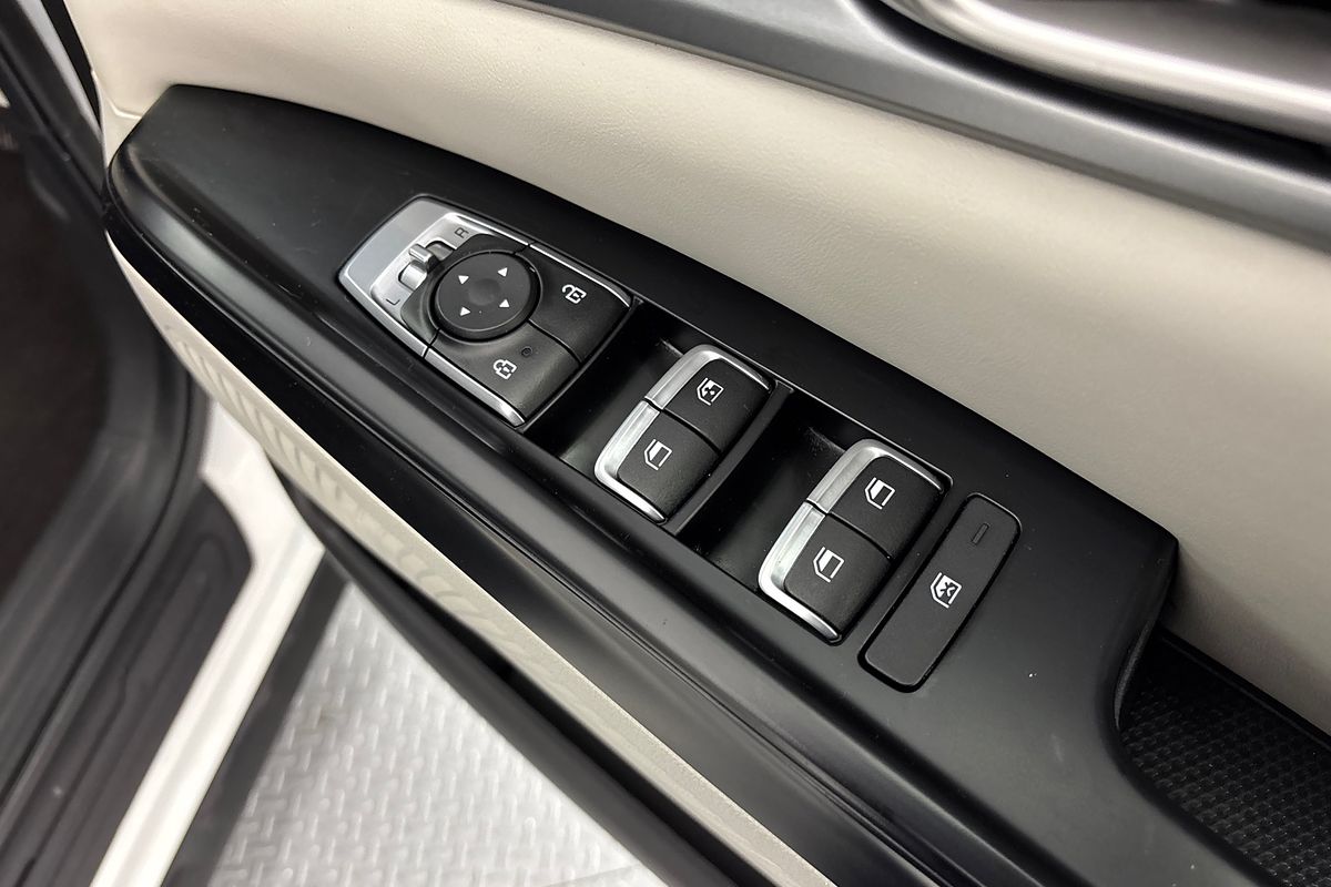 2024 Kia Carnival S KA4