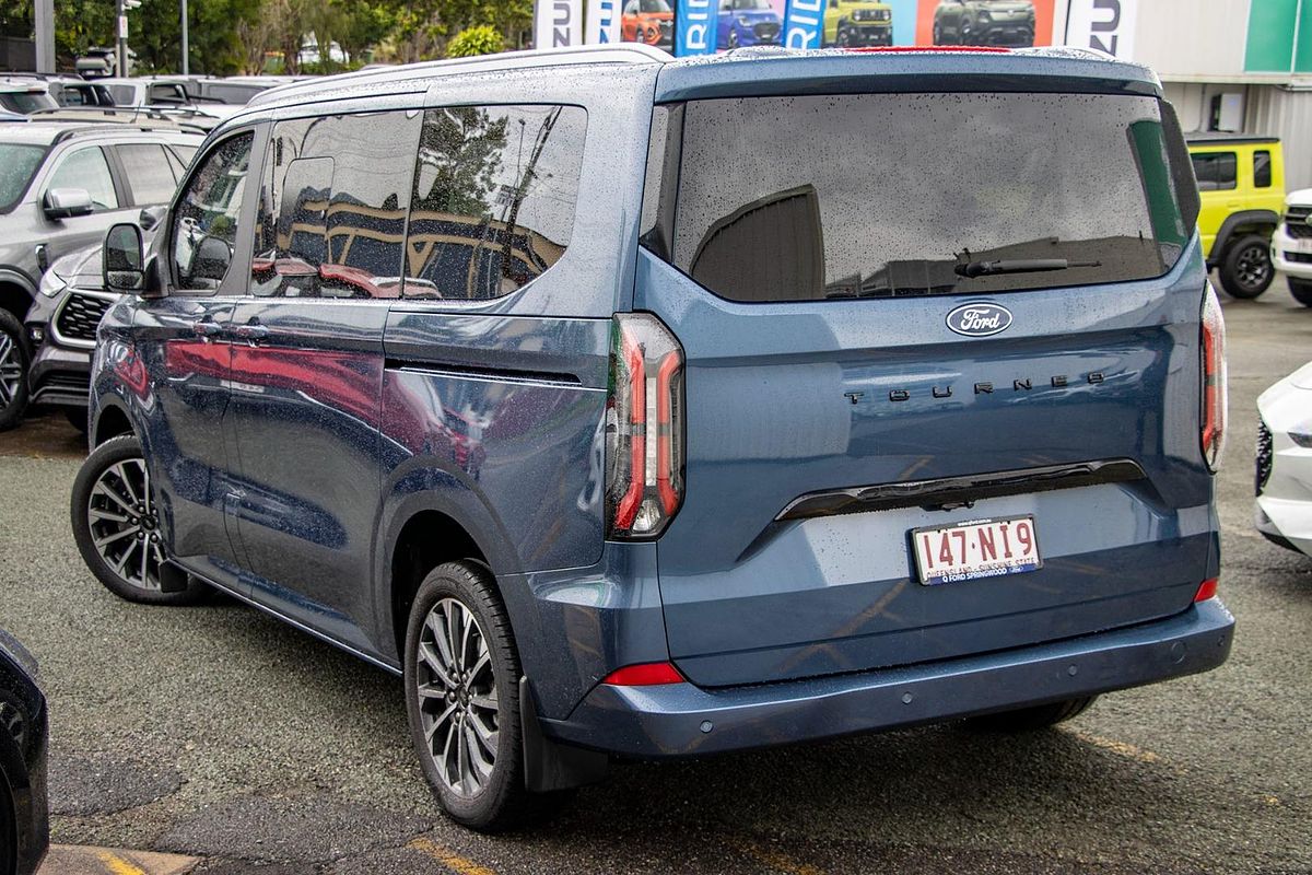 2025 Ford Tourneo Titanium X AV SWB