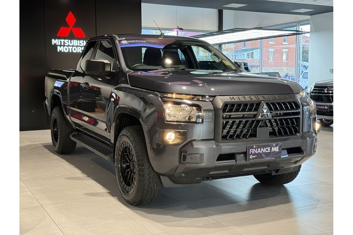 2026 Mitsubishi MV Triton GLX+ 2.4L D 6AT 4X4 CC PU