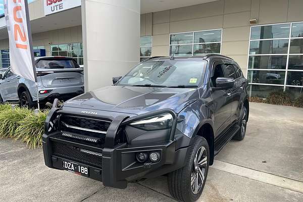 2025 Isuzu MU-X LS-T
