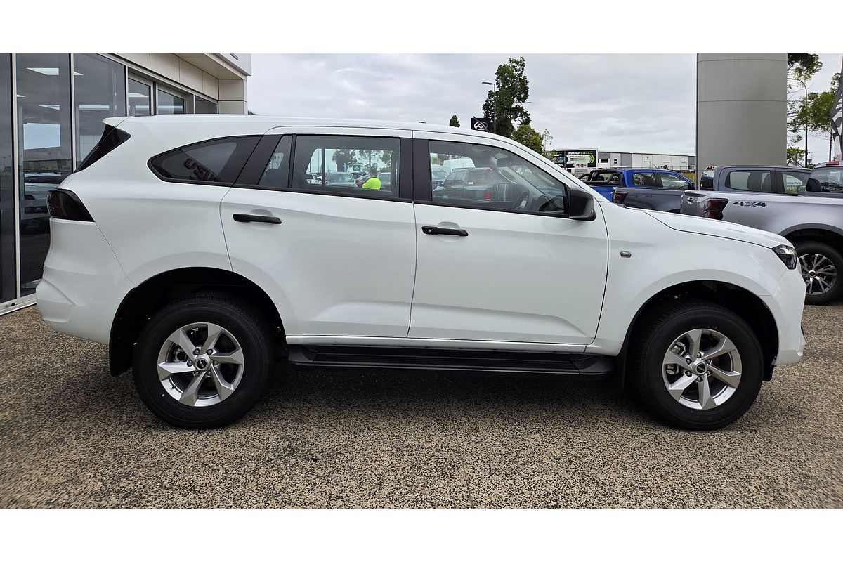 2026 Isuzu MU-X LS-M