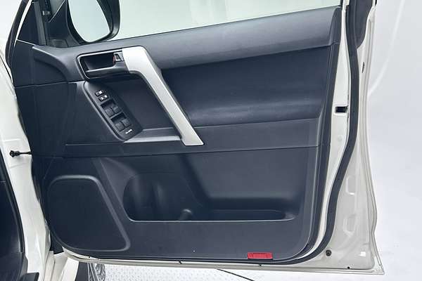2022 Toyota Landcruiser Prado GXL GDJ150R thumb-18