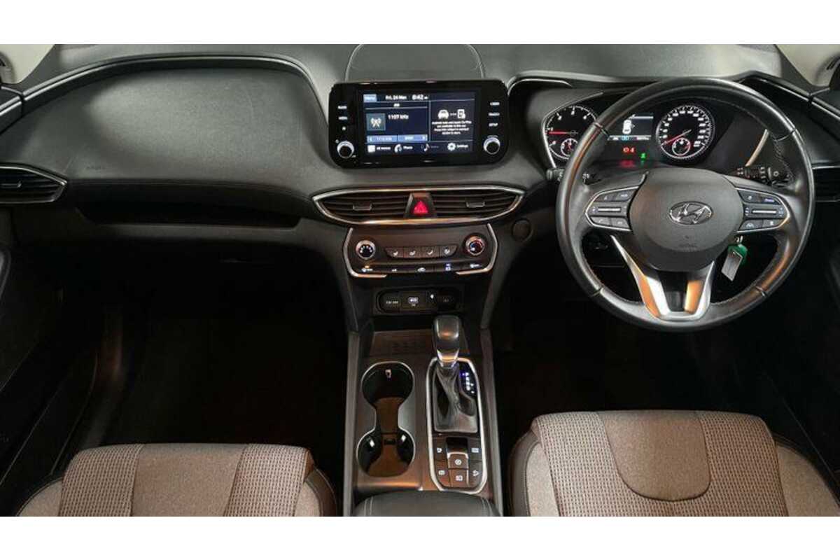 2021 Hyundai Santa Fe  TM.V3