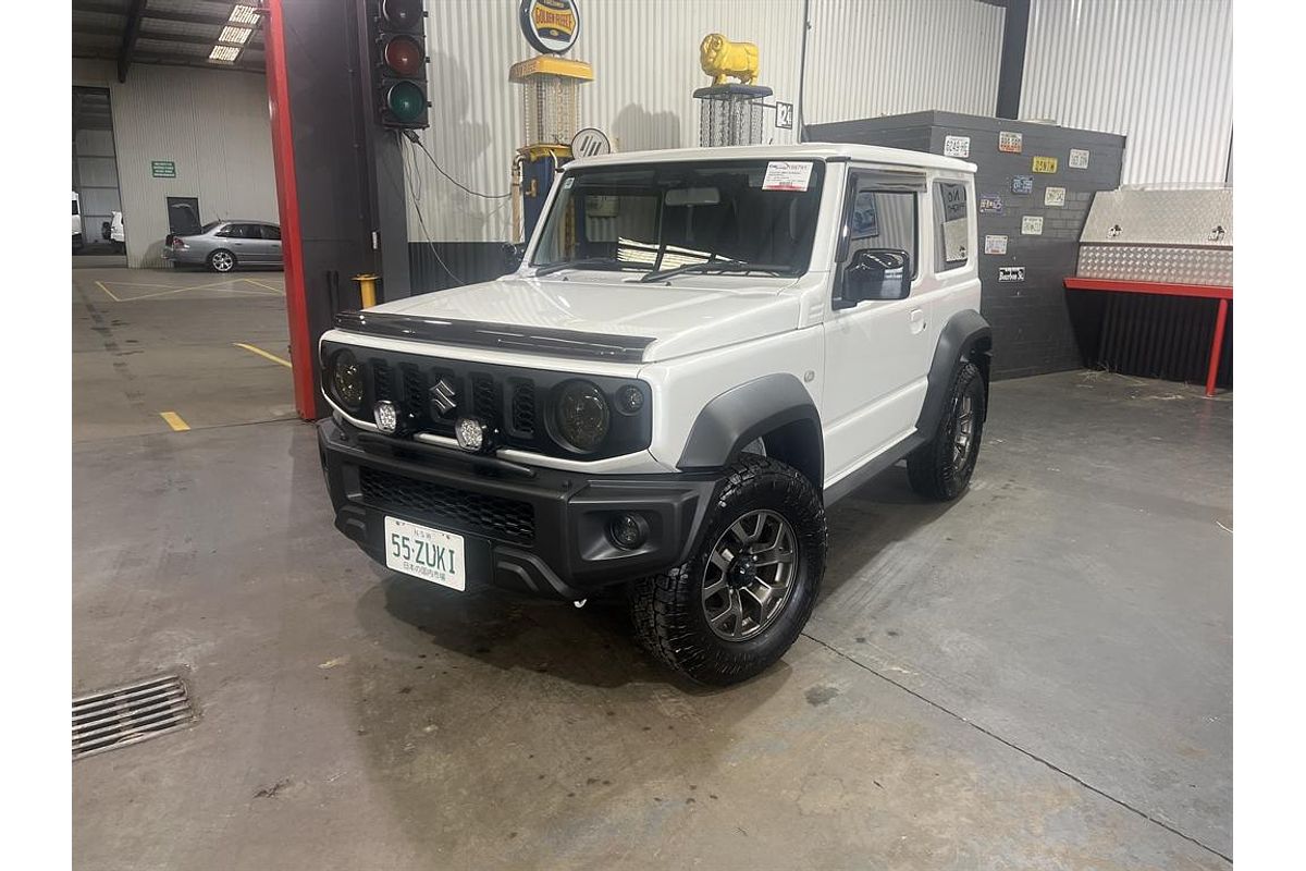 2022 Suzuki Jimny GLX GJ