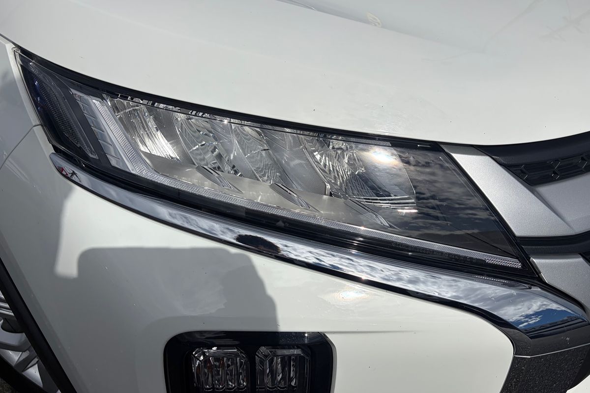 2024 Mitsubishi ASX ES XD