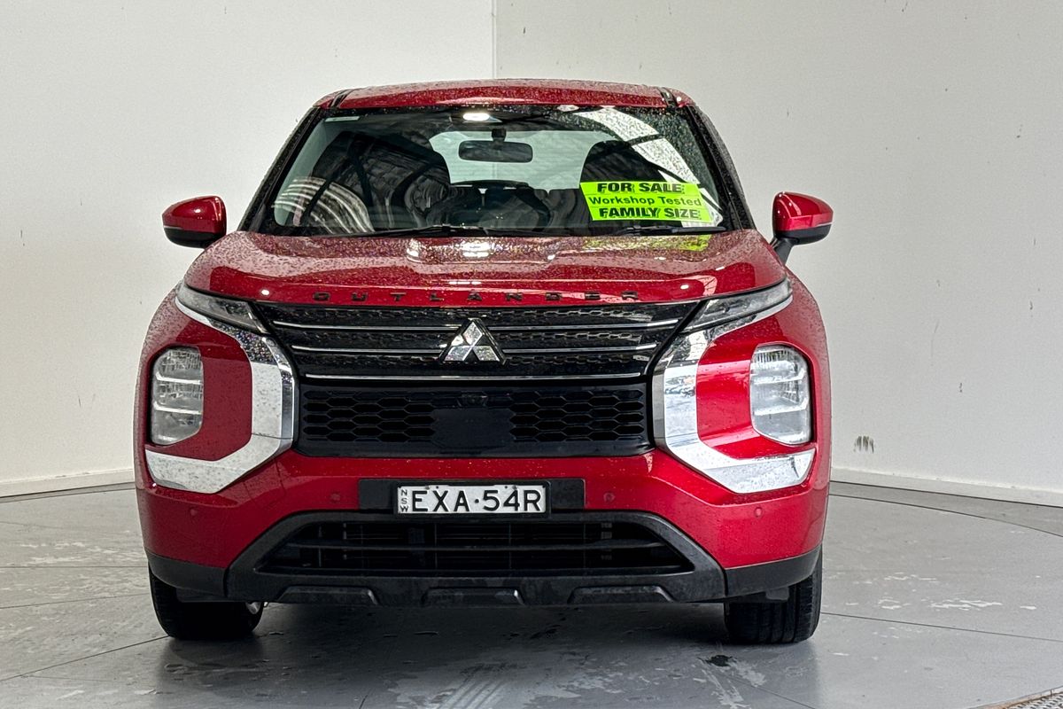 2022 Mitsubishi Outlander LS ZM