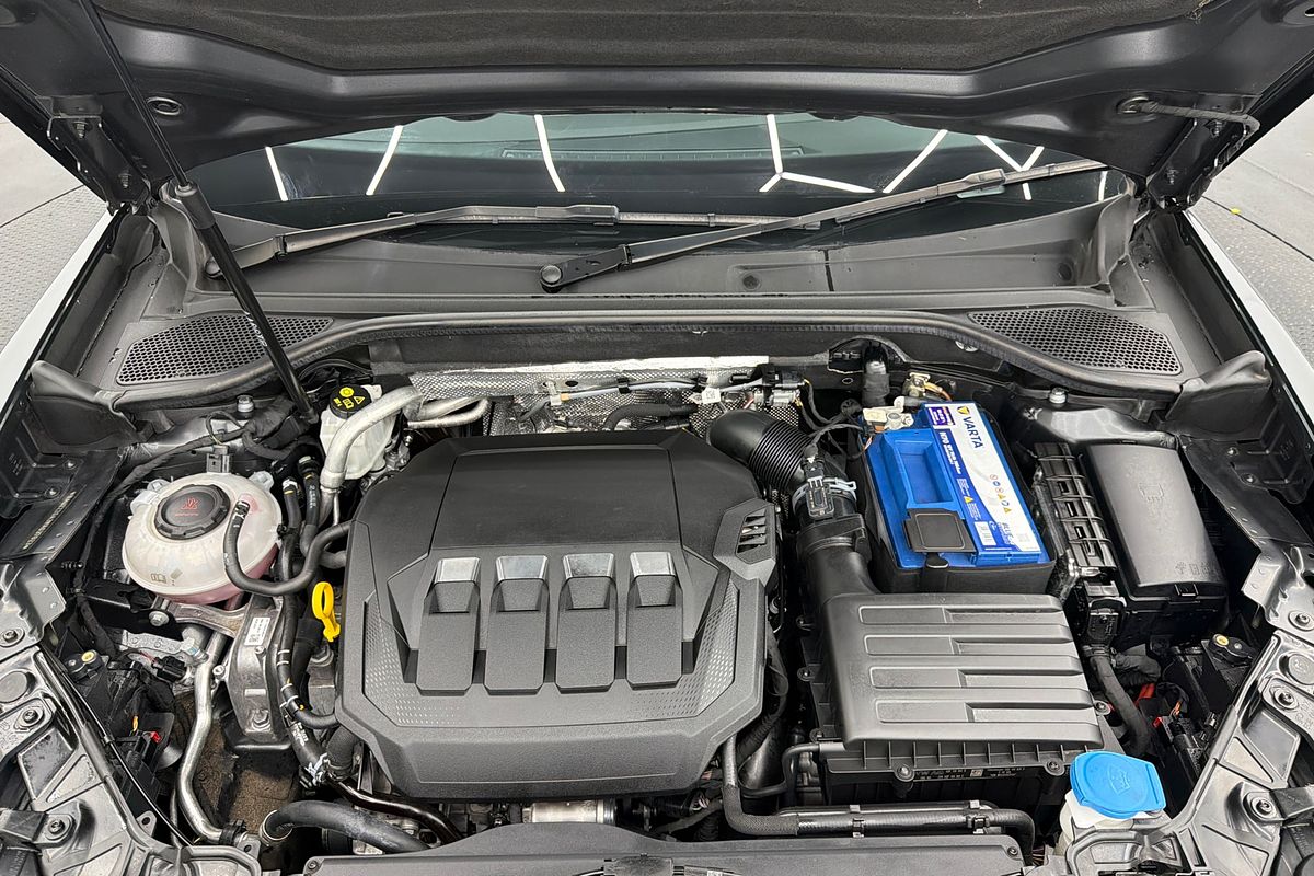 2021 Audi Q2 40 TFSI S line GA